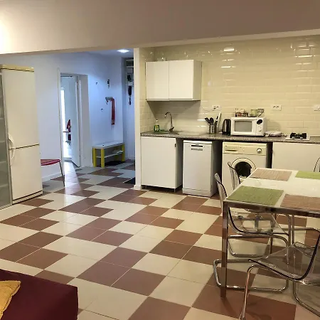 4-26 Mircea Voda * בוקרשט