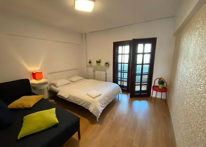 Апартаменти 4-26 Mircea Voda