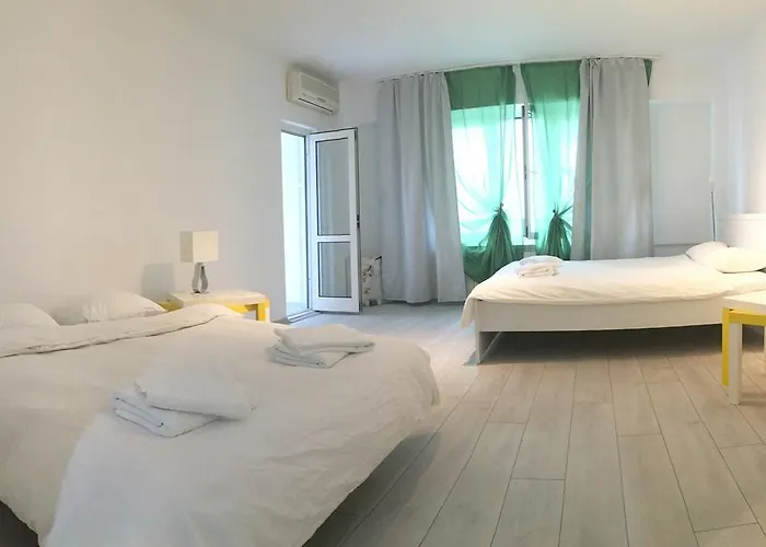 4-26 Mircea Voda Bucureşti